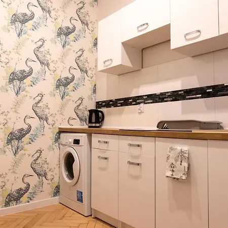 Clicktheflat Aleje Jerozolimskie Center