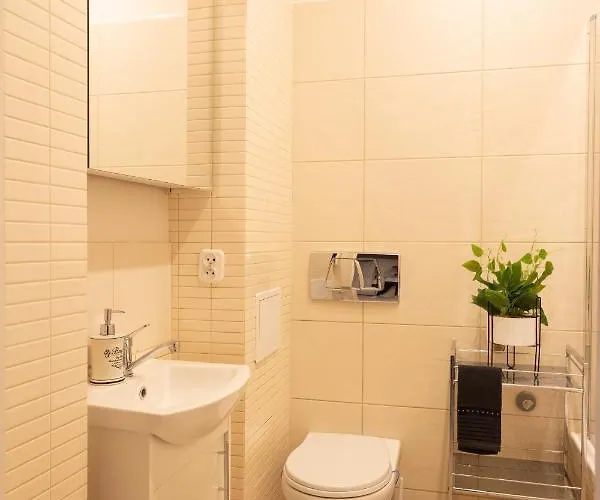 Clicktheflat Aleje Jerozolimskie Center Konukevi