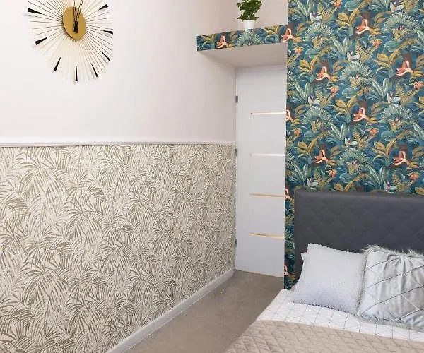 Konukevi Clicktheflat Aleje Jerozolimskie Center *