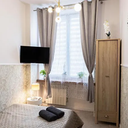 Pensjonat Clicktheflat Aleje Jerozolimskie Center